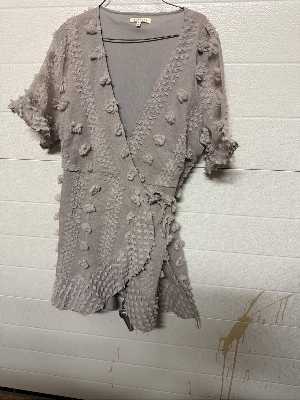 BaeVely Soft Mauve V-Neck Top